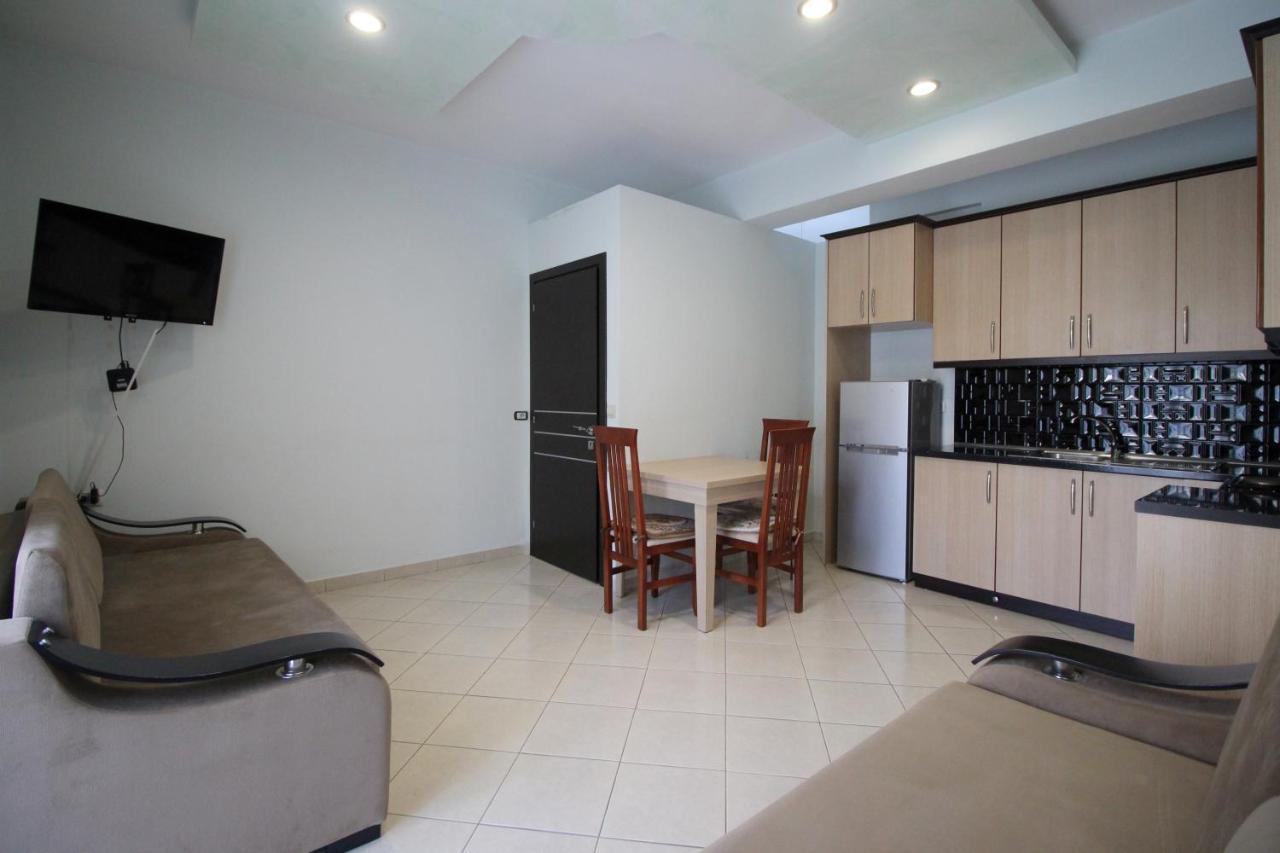 Doka Center Apartments Sarandë Eksteriør bilde