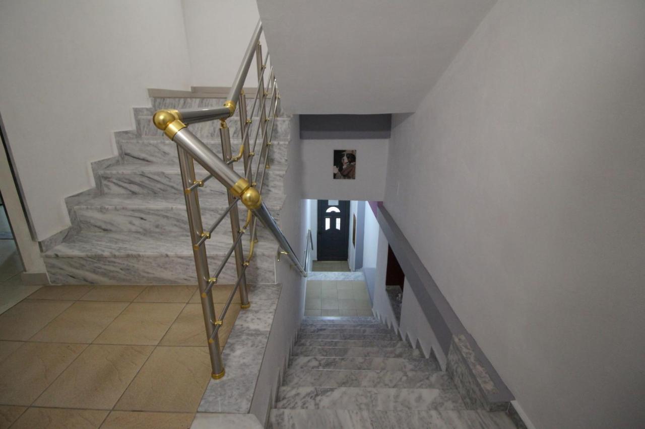 Doka Center Apartments Sarandë Eksteriør bilde