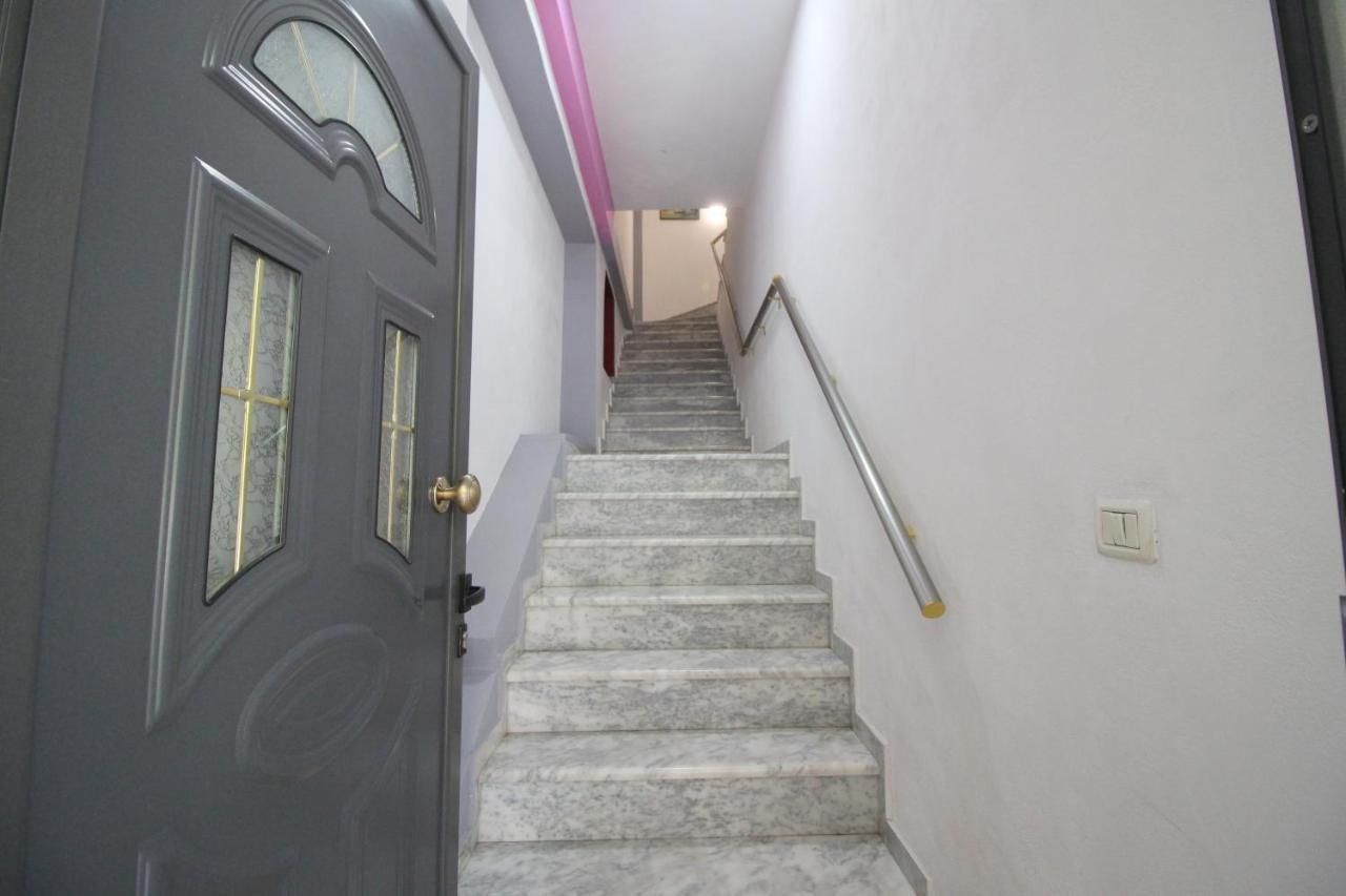 Doka Center Apartments Sarandë Eksteriør bilde