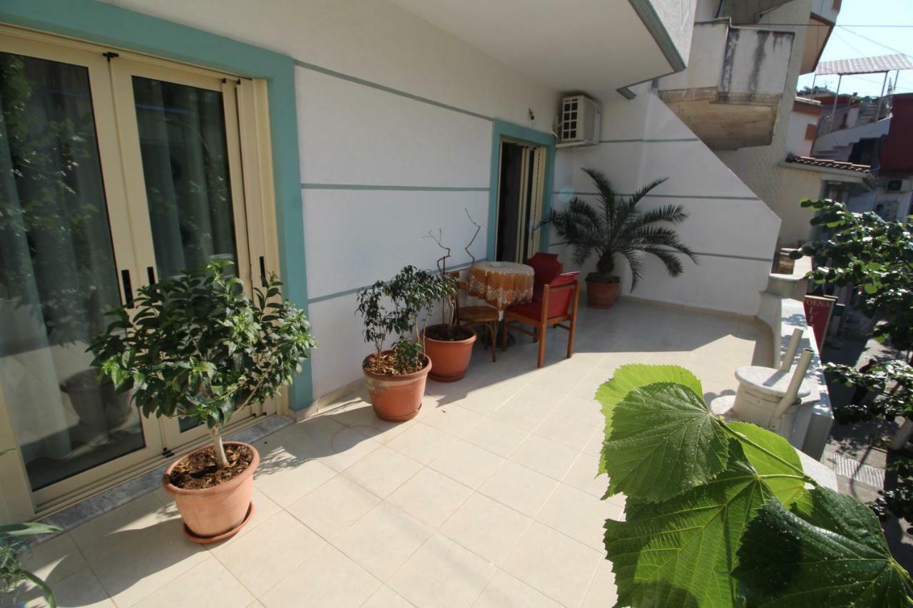Doka Center Apartments Sarandë Eksteriør bilde