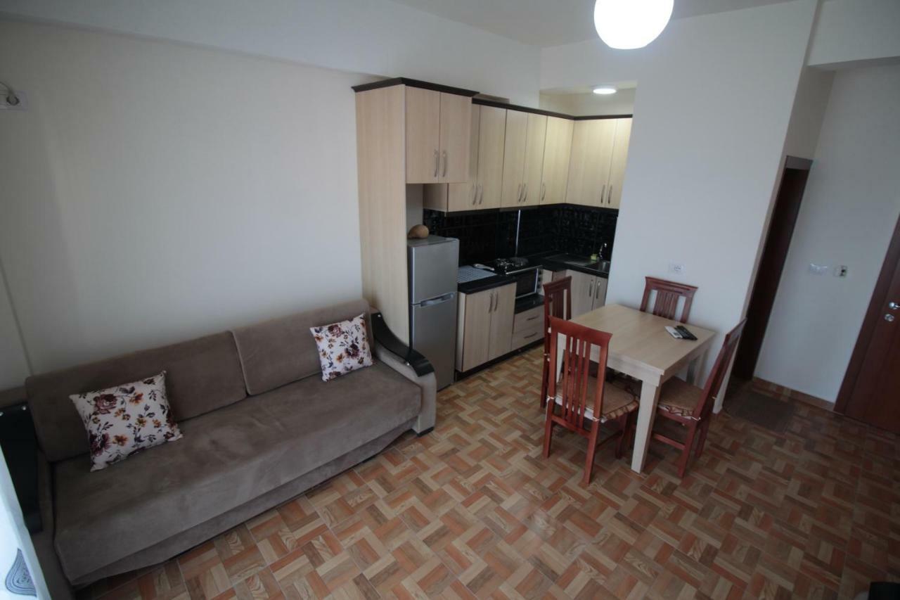 Doka Center Apartments Sarandë Eksteriør bilde